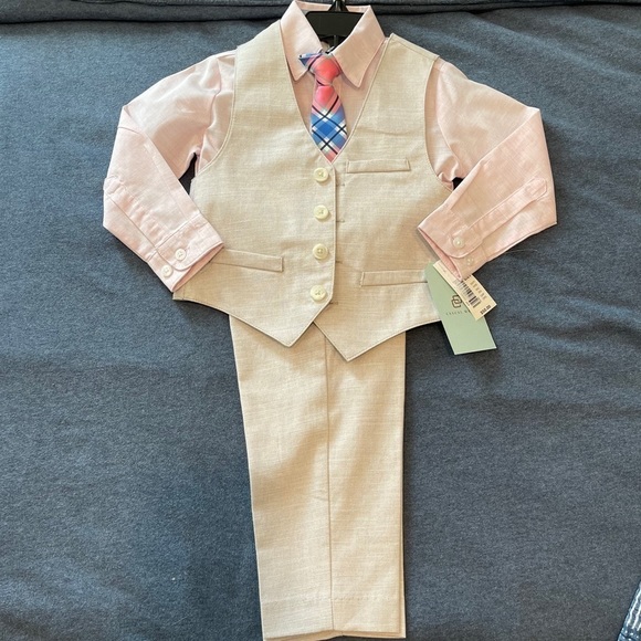Other - Boys 2T 4-piece set NWT